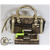 Image 1 : GUESS MATCHING WALLET AND PURSE SET