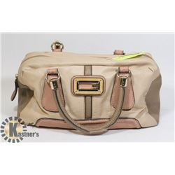 PREVIOUSLY OWNED GUESS PURSE