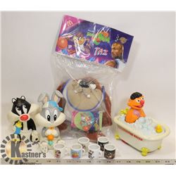 VINTAGE SET OF 2 TYCO PLAYTIME LOONEY