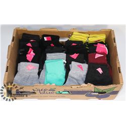 LOT OF 20 PAIRS OF GLOVES