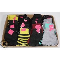 LOT OF 20 PAIRS OF GLOVES