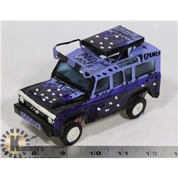 HAND-CRAFTED SOUVENIR FROM TANZANIA