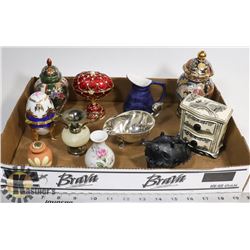 FLAT OF ASSORTED COLLECTIBLES.