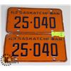Image 1 : 2 VINTAGE SASKATCHEWAN LICENSE PLATES 1963