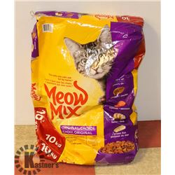 10KG BAG OF MEOW MIX CAT FOOD BEST BY MAR 2021