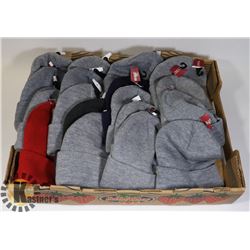 FLAT OF 20 ASSORTED TOQUES