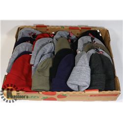 FLAT OF 20 ASSORTED TOQUES