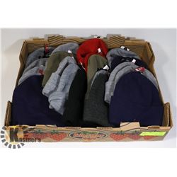 FLAT OF 20 ASSORTED TOQUES