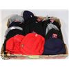 Image 1 : FLAT OF 20 ASSORTED TOQUES