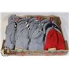 Image 1 : FLAT OF 20 ASSORTED TOQUES