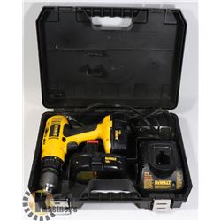 DEWALT 18 VOLT CORDLESS DRILL W/ 2 NEW BATTERIES.