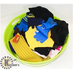 BUCKET WITH GLOVES, SCARFS AND TOQUES.