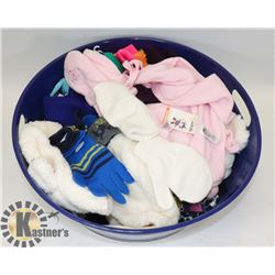 BUCKET WITH GLOVES, SCARFS AND TOQUES.