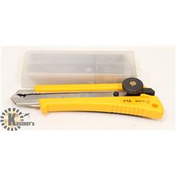 PACK OF 50CT  18MM BLADES AND KNIFE