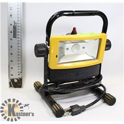 PORTABLE WORK LIGHT