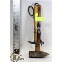 LOT OF HAND TOOLS