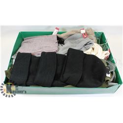 LOT OF 7 ASSORTED SCARFS & TOQUES