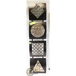 TALL METAL WALL DÉCOR