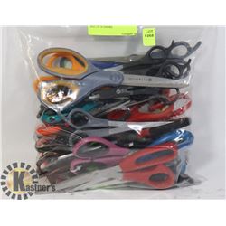 BAG OF SCISSORS.