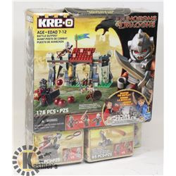 KRE-O DUNGEON & DRAGONS BATTLE OUTPOST