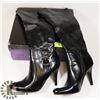 Image 1 : NEW BLACK FASHION BOOTS W/BUCKLES SIZE 7M