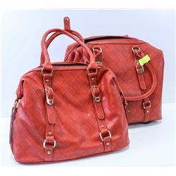 2PC P&D ORANGE TRAVEL BAGS.