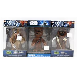 LOT OF 3 STAR WARS BOBBLE HEADS.