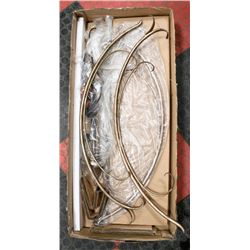 MURRAY FEISS 3 FT LIGHT FIXTURE