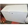 Image 1 : WHITE GE 10.6 CUFT DEEP FREEZER, 51"X28"X34",
