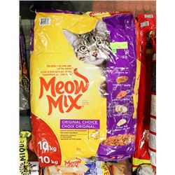 10 KG BAG OF MEOW MIX CAT FOOD