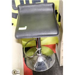 LEATHERETTE BAR STOOL
