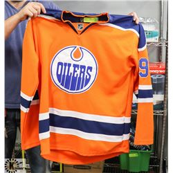 EDMONTON OILERS JERSEY SIZE 52.