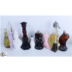 BOX W/ VINTAGE AVON NOVELTY PERFUME BOTTLES