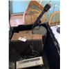Image 3 : Vintage Realistic Stereo System. Untested