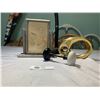 Image 1 : Lot of Decorative Collectibles.