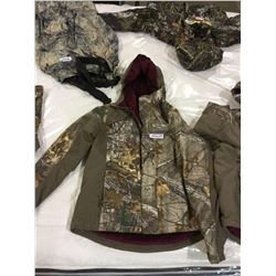 Field and Stream Women's Camo Jacket - Medium