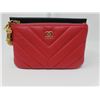 Image 3 : CHANEL Caviar Chevron Quilted Small Ancient Greek Charms Cosmetic Case Fuchsia
