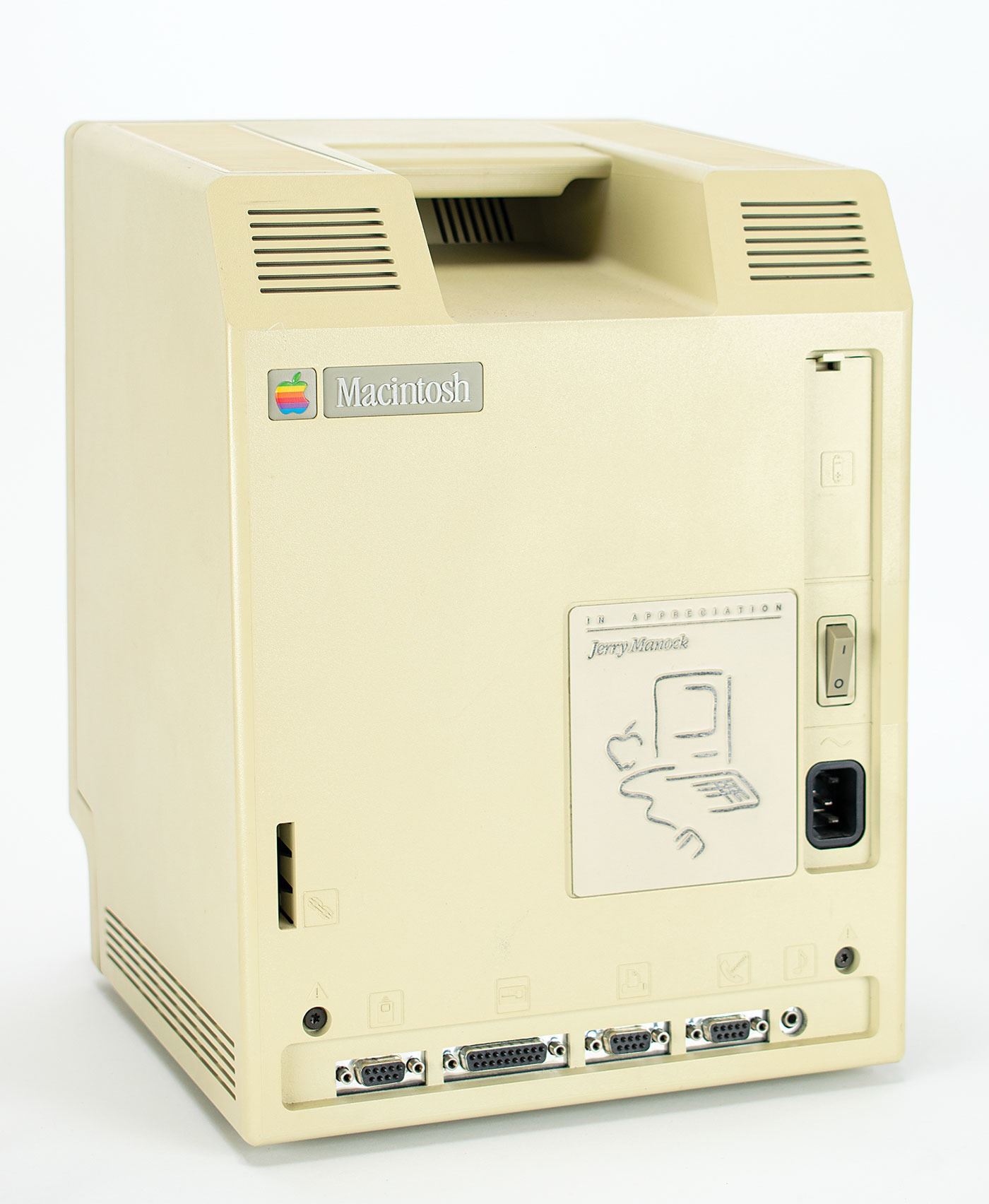 Apple Computer Models 1983 Original 1983 Apple Macintosh 128K Computer with 'In Appreciation ...
