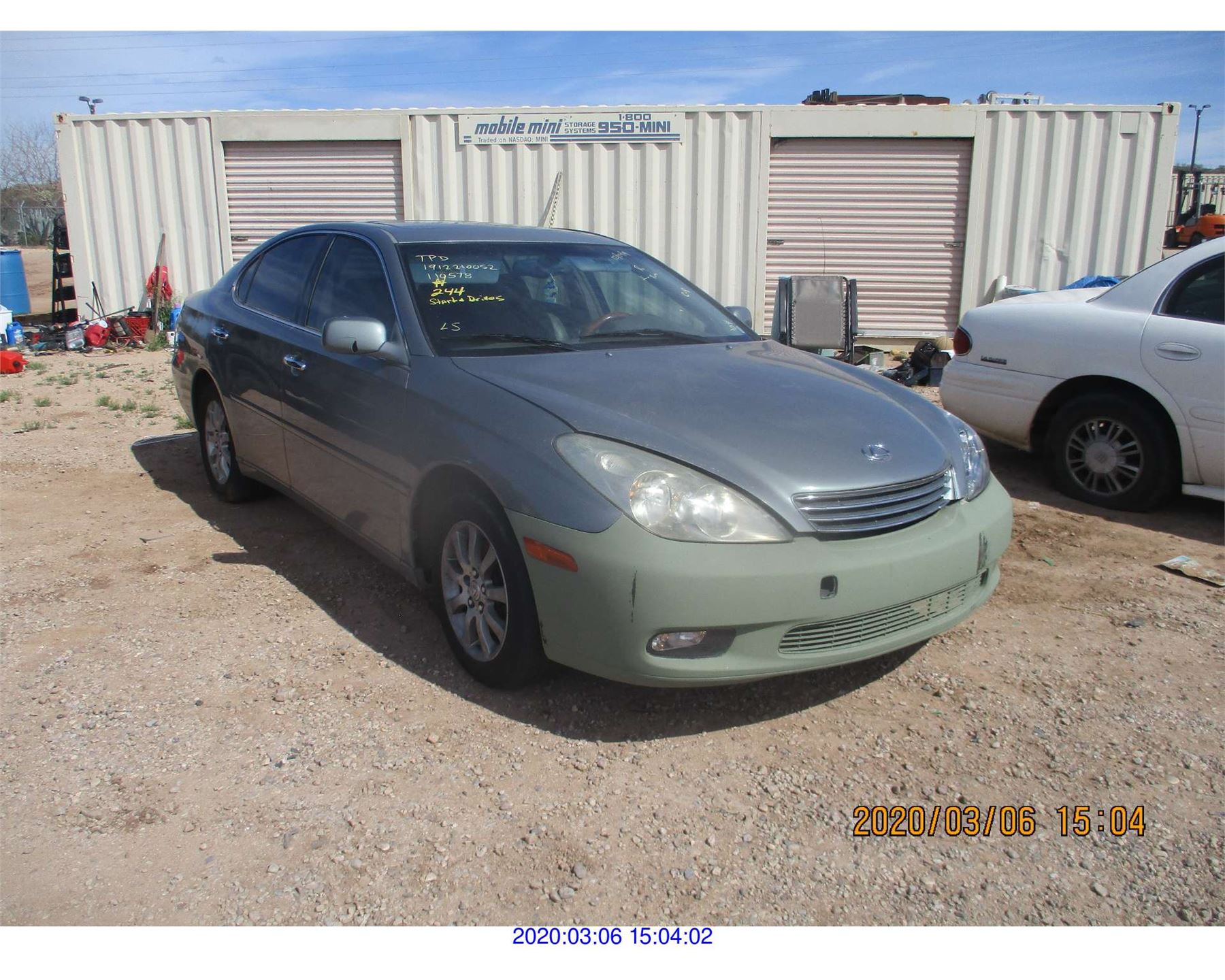 2004 - LEXUS ES330 - Rod Robertson Enterprises Inc.
