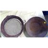 Image 1 : GOLD PAN AND SEIVE