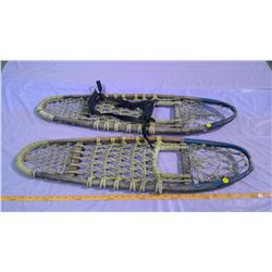 SNOWSHOES