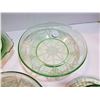 Image 4 : GREEN DEPRESSION GLASS LOT