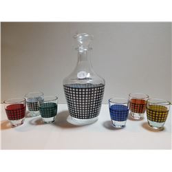 FRENCH DESIGNER VINTAGE DECANTER WITH 6 SHOOTERS