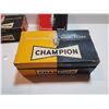 Image 2 : 3 VINTAGE CHAMPION BOXES WITH 25 SPARK PLUGS