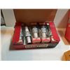 Image 5 : 3 VINTAGE CHAMPION BOXES WITH 25 SPARK PLUGS