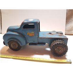 ANTIQUE LINCOLN TRUCK