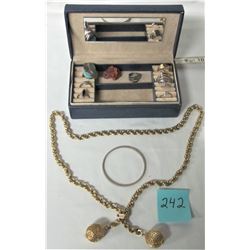 JEWELRY BOX ASST COSTUME RINGS 1-NECKLACE