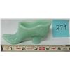 Image 1 : MINIATURE JADIETE 4" HEELED SHOE ORNAMENT
