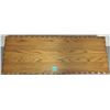 Image 2 : 48"Lx18"Wx16"H CUSTOM SOLID OAK SCALLOPED EDGE COFFEE TABLE