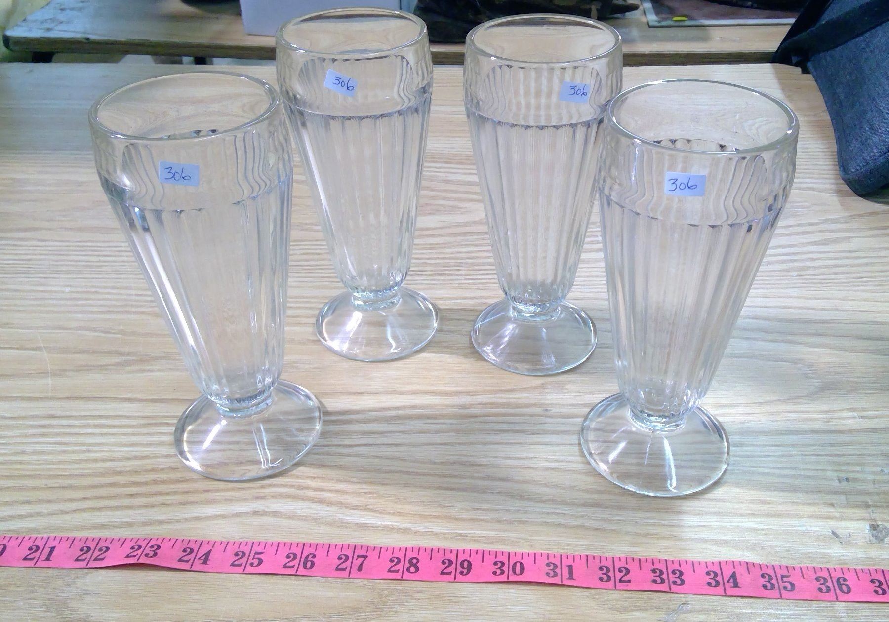 FOUR VINTAGE LIBBY MILKSHAKE/FLOAT GLASSES Schmalz Auctions